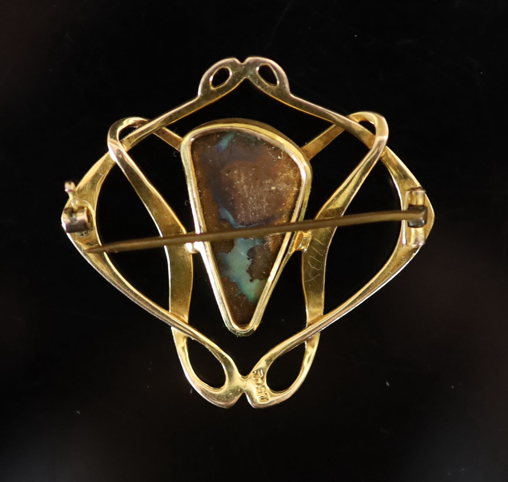 An Edwardian Art Nouveau 15ct gold and white opal set openwork brooch (a.f.)